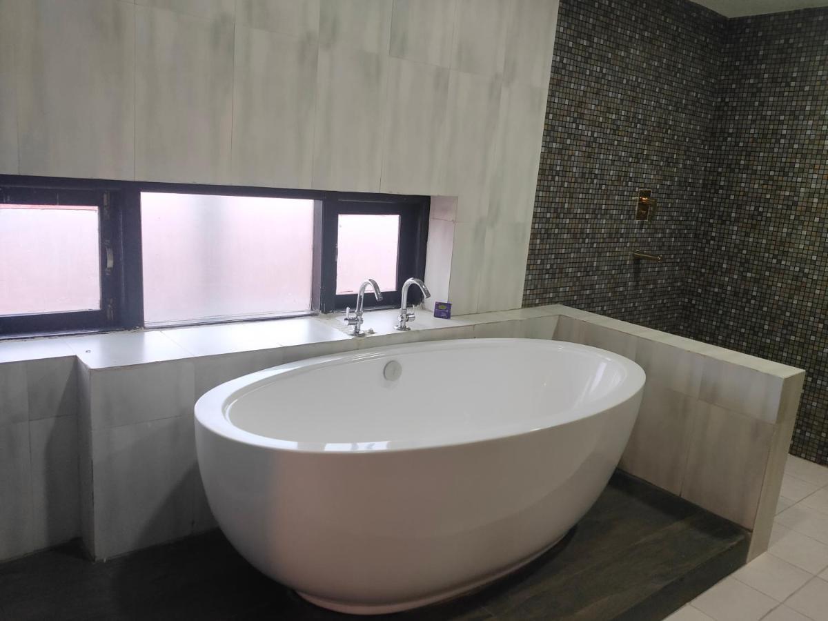 Pashupati Boutique Hotel & Spa Katmandu Dış mekan fotoğraf